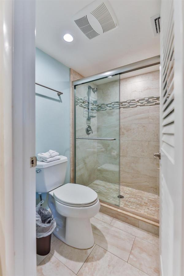 Compass Point 221 Apartment Санибел Екстериор снимка